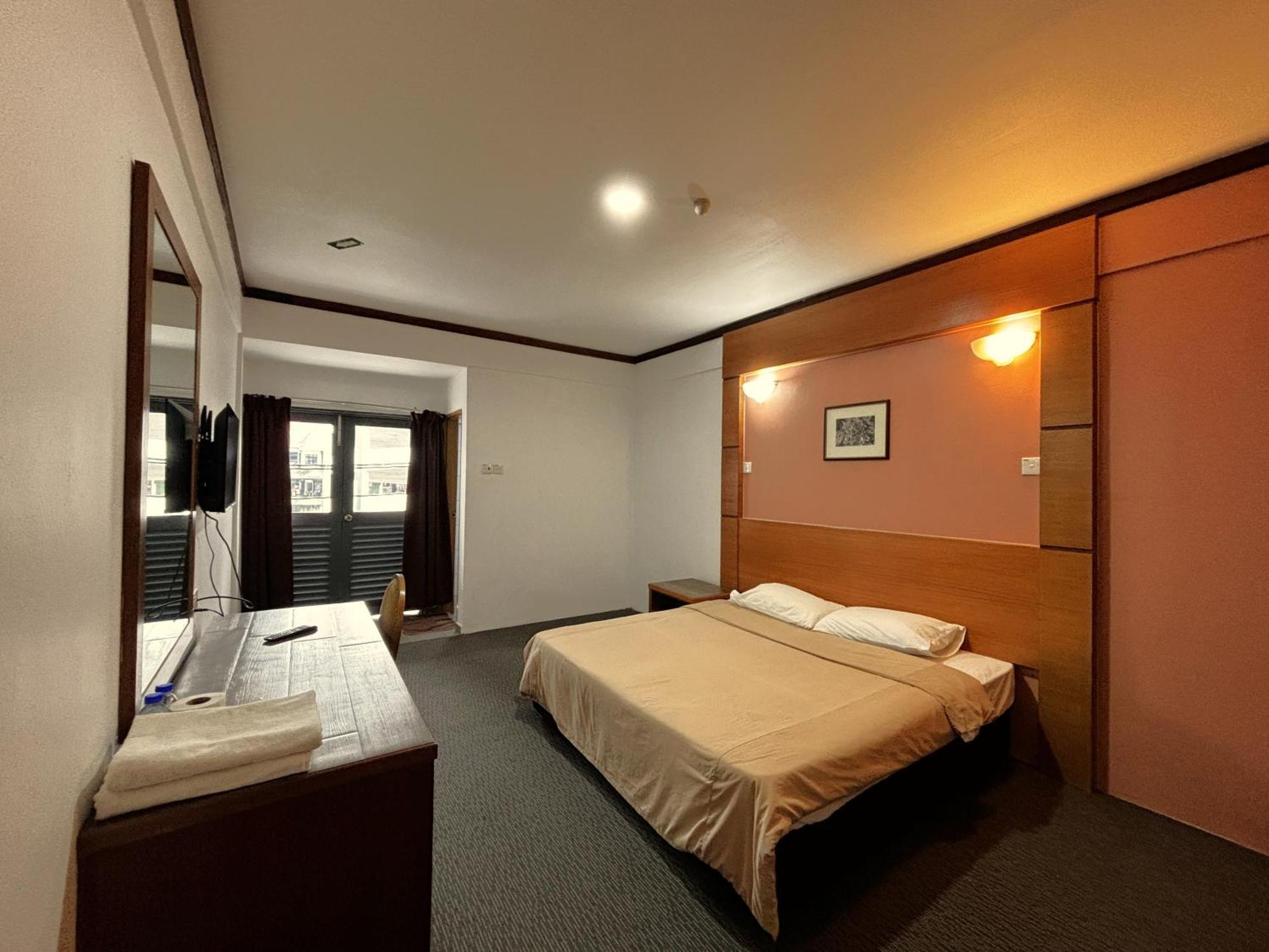 Cool Point Hotel Танах-Рата Екстер'єр фото