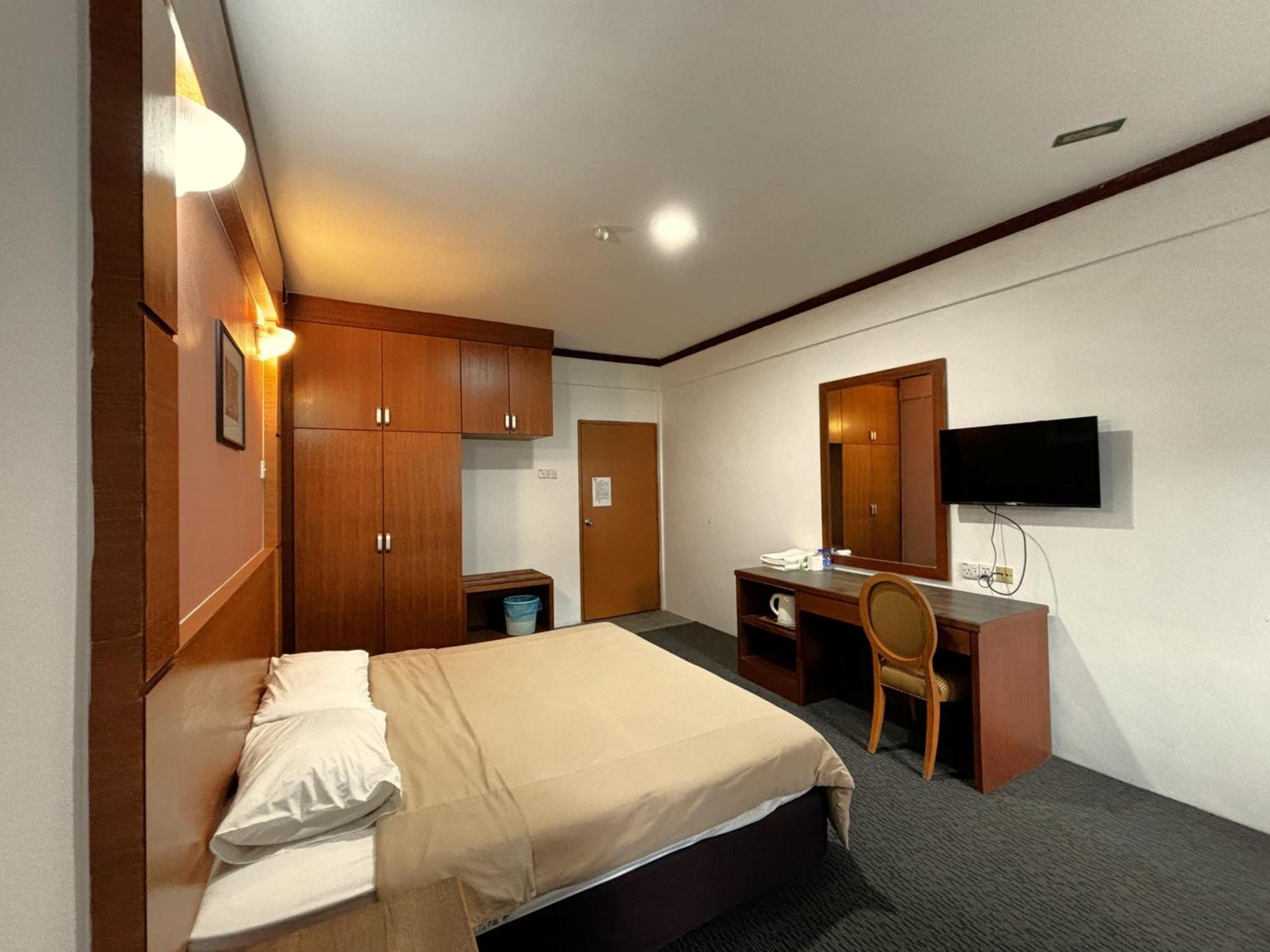 Cool Point Hotel Танах-Рата Екстер'єр фото