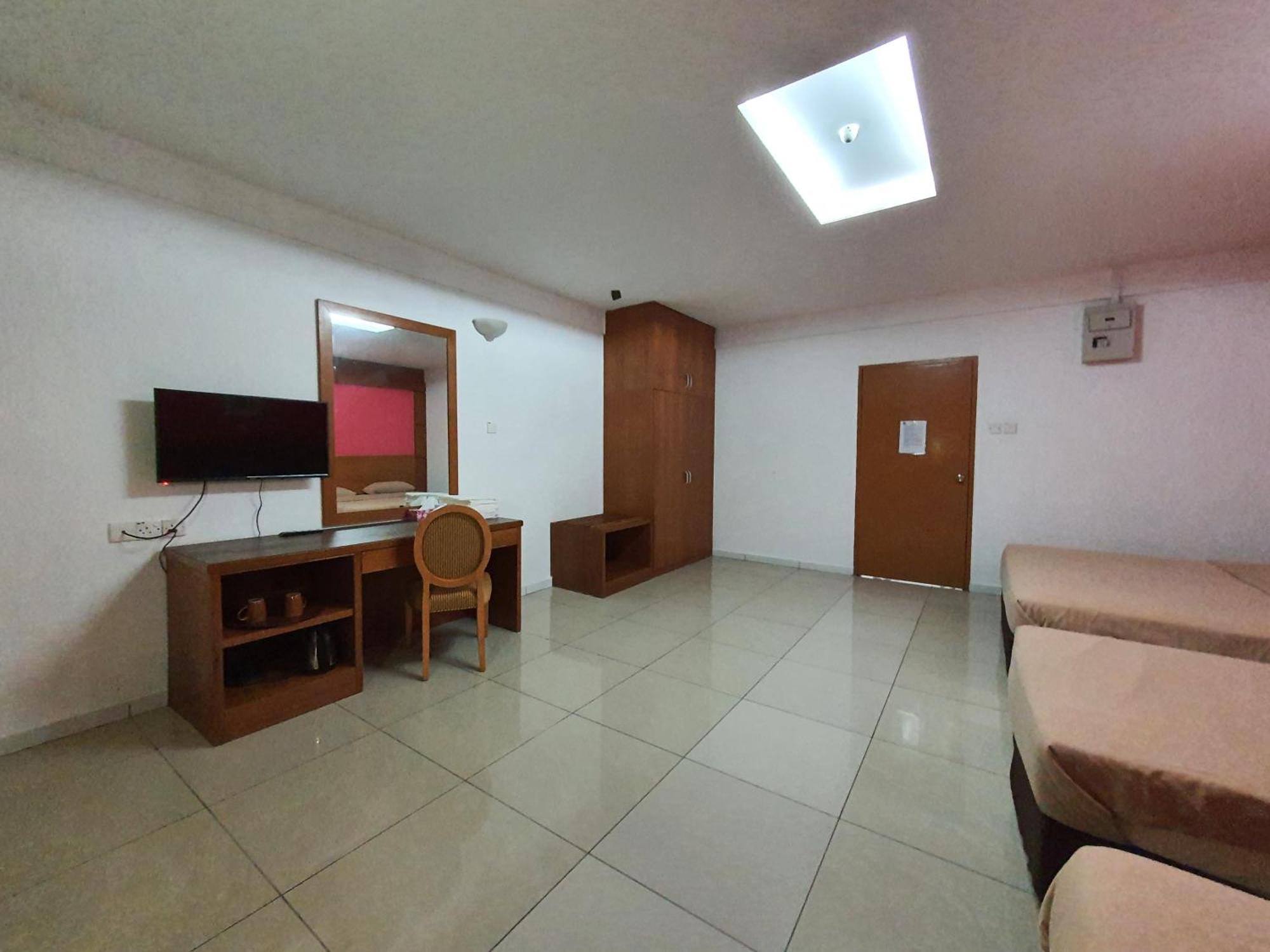 Cool Point Hotel Танах-Рата Екстер'єр фото